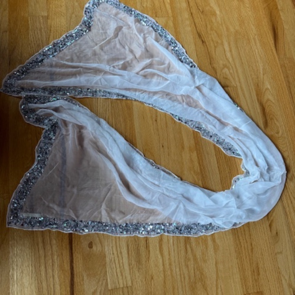 SILK scarf, white, with sequins , perfect condition.